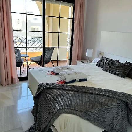 Miranda Apartment *
